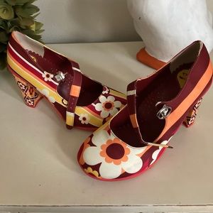 Flower Power Shoes (70s aesthetic)